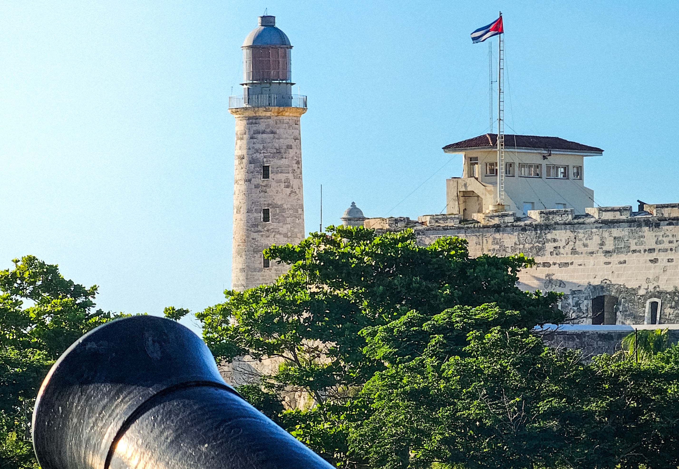 9 o'clock cannon shot Havana